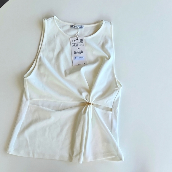 NWT Zara CHAIN CUT OUT TOP in Ivory White Size medium - Picture 2 of 8